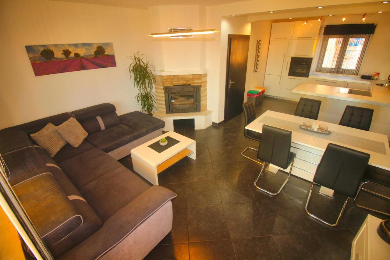 Apartment Martina Crikvenica Εξωτερικό φωτογραφία