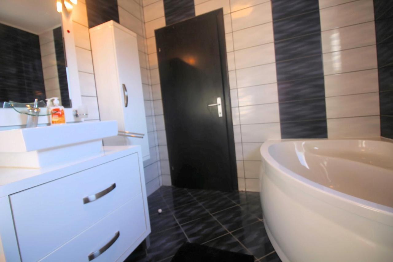 Apartment Martina Crikvenica Εξωτερικό φωτογραφία