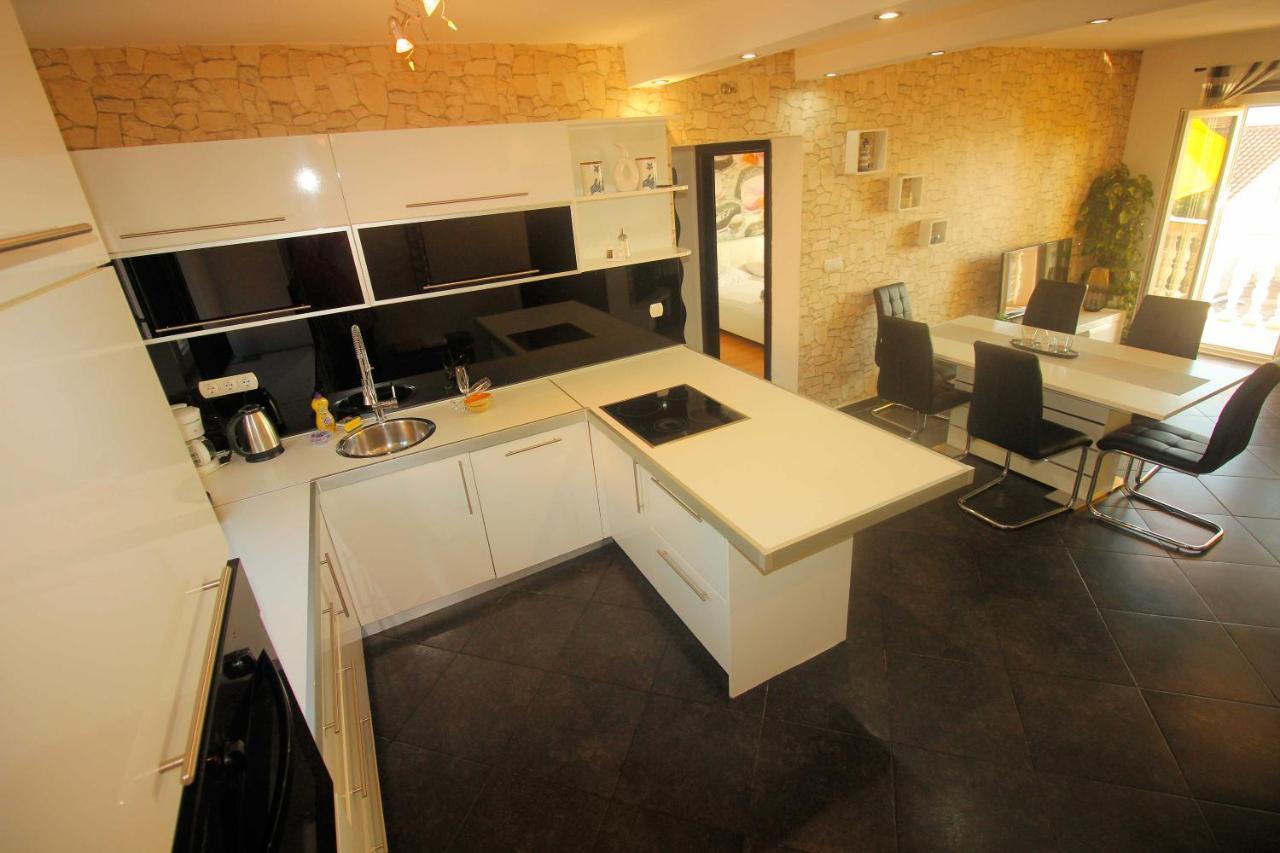 Apartment Martina Crikvenica Εξωτερικό φωτογραφία